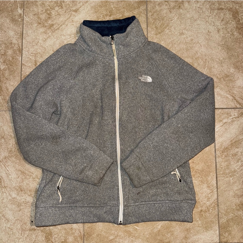 The North Face women’s zip up fleece